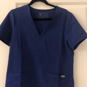 Brand new with tags Figs scrub top!!